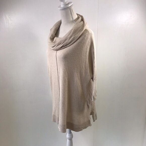 Fielel Flower Ivory Cowlneck Pullover Size S - Picture 4 of 7